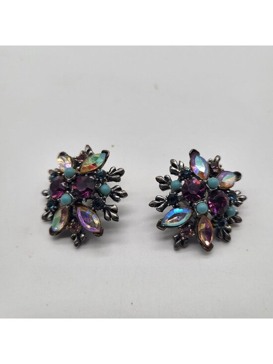 unbranded Jewelry - VTG Cluster AB Pink/Purple Rhinestones Clip On Earrings Blue Accent Beads Fairy